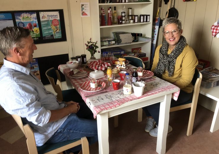 Dinner by the farmer&#8217;s wife